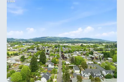 1552 E 3rd St, Newberg, OR 97132 - Photo 26
