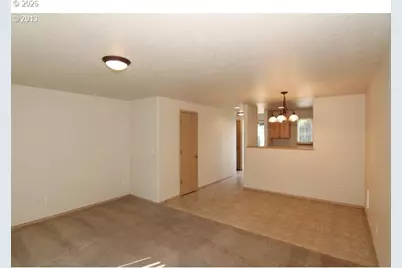 1552 E 3rd St, Newberg, OR 97132 - Photo 4
