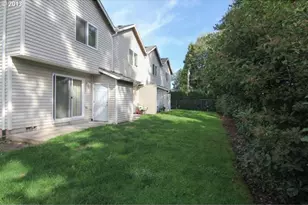1552 E 3rd St, Newberg, OR 97132 - Photo 14