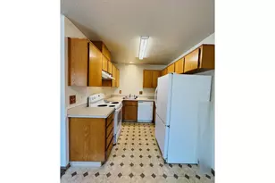 57 SW 206th Ave, Beaverton, OR 97006 - Photo 14