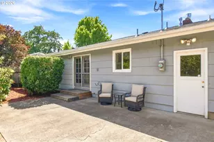 987 Baxter St, Eugene, OR 97402 - Photo 32