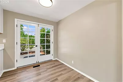 987 Baxter St, Eugene, OR 97402 - Photo 8