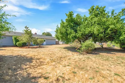 987 Baxter St, Eugene, OR 97402 - Photo 40
