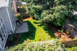 9207 SW Platinum Pl, Beaverton, OR 97007 - Photo 30