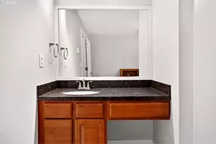 6610 SW Terri Ct, Portland, OR 97225 - Photo 26