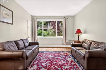 6610 SW Terri Ct, Portland, OR 97225 - Photo 22