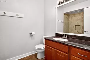 6610 SW Terri Ct, Portland, OR 97225 - Photo 30