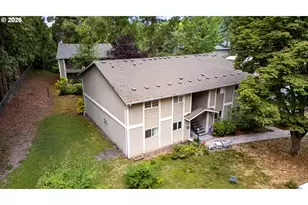 6610 SW Terri Ct, Portland, OR 97225 - Photo 6