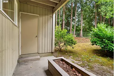 6610 SW Terri Ct, Portland, OR 97225 - Photo 10