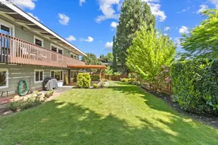 7310 SE Clay St, Portland, OR 97215 - Photo 38