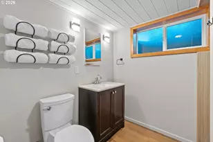 7310 SE Clay St, Portland, OR 97215 - Photo 34