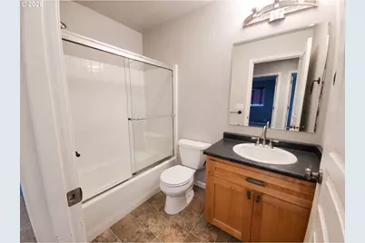 1310 Willow St, Junction City, OR 97448 - Photo 14
