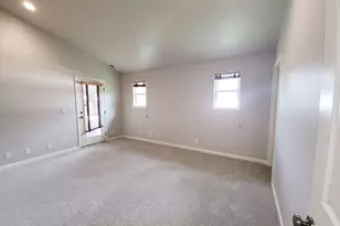 1310 Willow St, Junction City, OR 97448 - Photo 6
