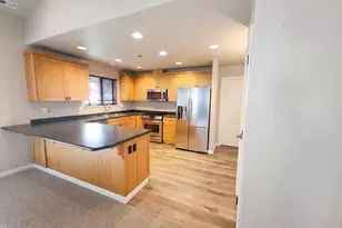 1310 Willow St, Junction City, OR 97448 - Photo 2