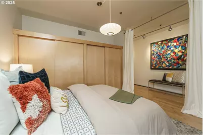 1410 NW Kearney St #1019, Portland, OR 97209 - Photo 12