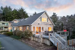 1004 SW 10th Pl, Lincoln City, OR 97367 - Photo 2