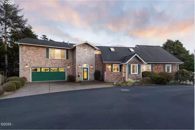 1004 SW 10th Place, Lincoln City, OR 97367 - Photo 1