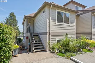 20910 Fawn Ct, West Linn, OR 97068 - Photo 4