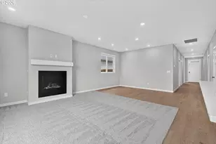 15101 SW Albany Ter, Tigard, OR 97224 - Photo 10
