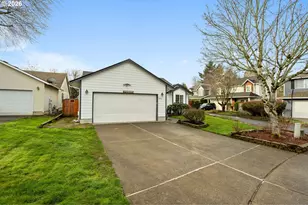 2846 SE 18th Cir, Gresham, OR 97080 - Photo 2