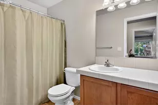 4667 SE Sandalwood St, Hillsboro, OR 97123 - Photo 18