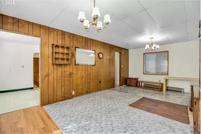 328 N 15th Ave, Cornelius, OR 97113 - Photo 12