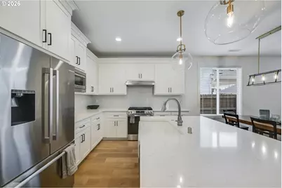 723 SE 36th St, Battle Ground, WA 98604 - Photo 8