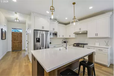 723 SE 36th St, Battle Ground, WA 98604 - Photo 6