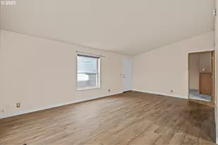 39100 NW Pacific Hwy, Woodland, WA 98674 - Photo 6