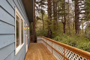 83189 Clear Lake Rd, Florence, OR 97439 - Photo 22