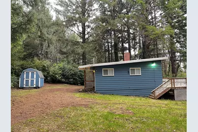 83189 Clear Lake Rd, Florence, OR 97439 - Photo 4