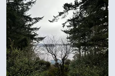 83189 Clear Lake Rd, Florence, OR 97439 - Photo 24