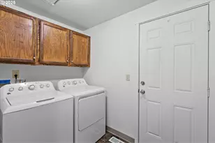 12313 NE 41st St, Vancouver, WA 98682 - Photo 14