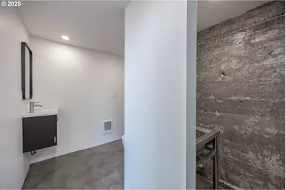 103 Allen St, Kelso, WA 98626 - Photo 12