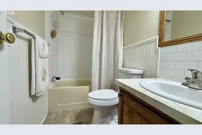 1103 N Springbrook Rd #6, Newberg, OR 97132 - Photo 24