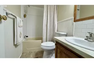 1103 N Springbrook Rd, Newberg, OR 97132 - Photo 24