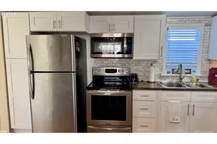 1103 N Springbrook Rd, Newberg, OR 97132 - Photo 12