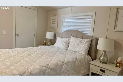 1103 N Springbrook Rd #6, Newberg, OR 97132 - Photo 18