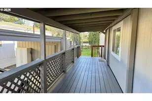 1103 N Springbrook Rd, Newberg, OR 97132 - Photo 4