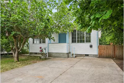 4915 SE 61st Ave, Portland, OR 97206 - Photo 2