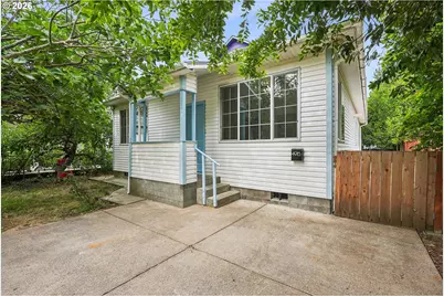 4915 SE 61st Ave, Portland, OR 97206 - Photo 1