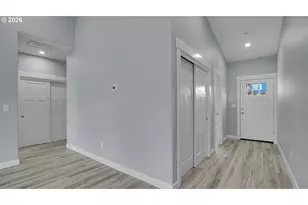 80 N Westview Cir, Rose Lodge, OR 97368 - Photo 4