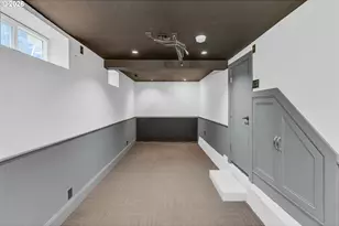 9747 N Smith St, Portland, OR 97203 - Photo 34