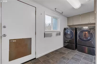 9747 N Smith St, Portland, OR 97203 - Photo 16