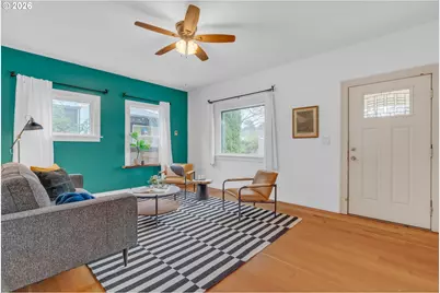 9747 N Smith St, Portland, OR 97203 - Photo 4