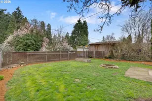 9747 N Smith St, Portland, OR 97203 - Photo 40