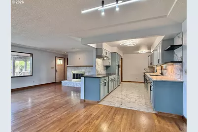 3104 E McLoughlin Blvd, Vancouver, WA 98661 - Photo 16