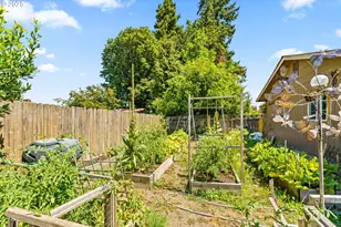 114 Hayden Bridge Way, Springfield, OR 97477 - Photo 32