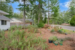 2191 Willow St, Florence, OR 97439 - Photo 38