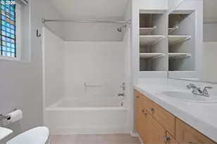 10465 SW Cougar Ln, Beaverton, OR 97003 - Photo 32